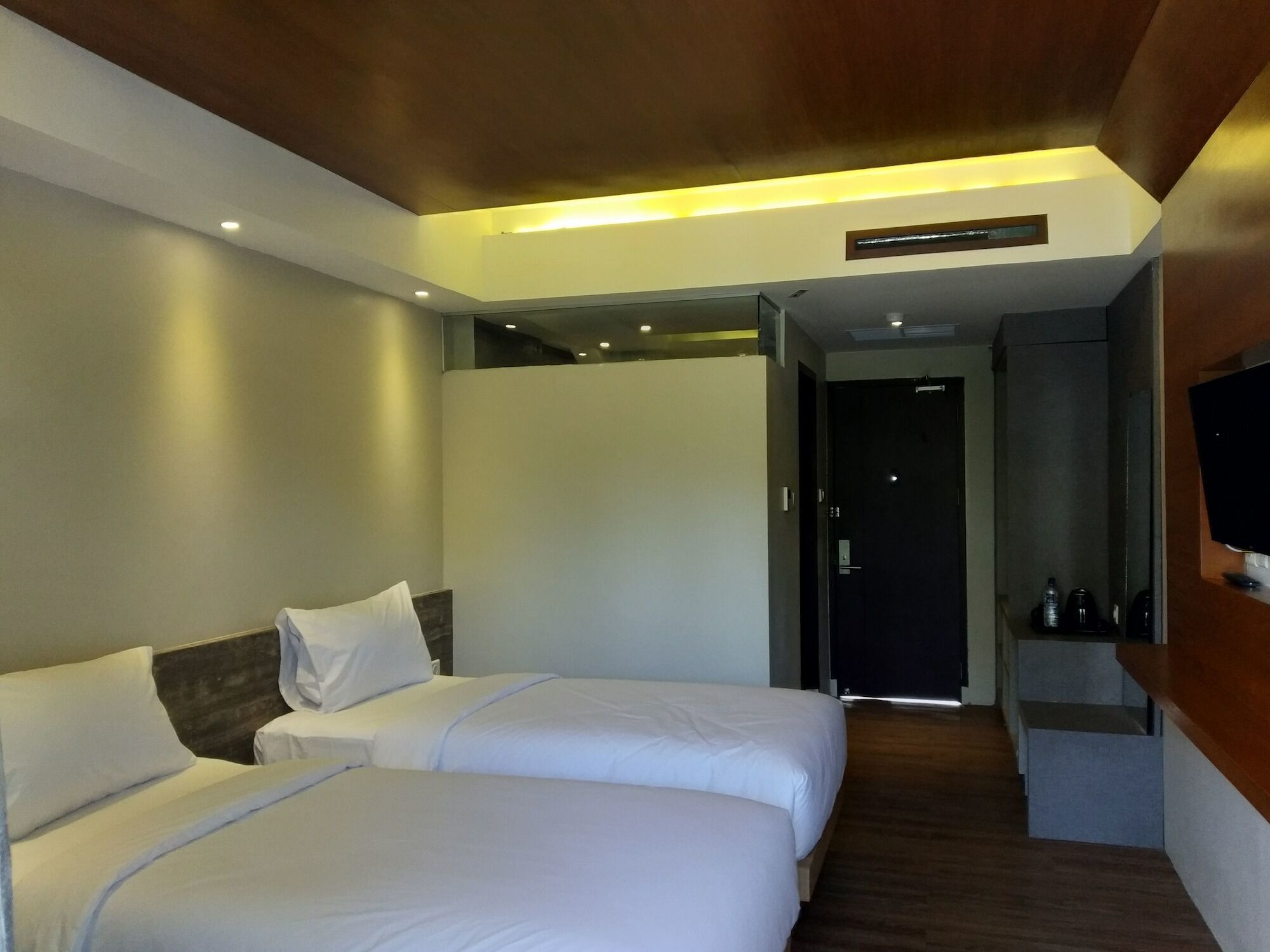 Tanjungbinga Quins Style Resort Belitung מראה חיצוני תמונה