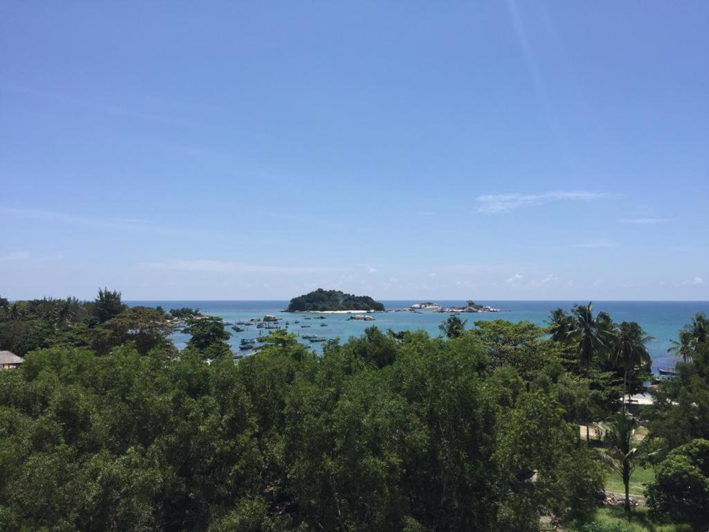 Tanjungbinga Quins Style Resort Belitung מראה חיצוני תמונה