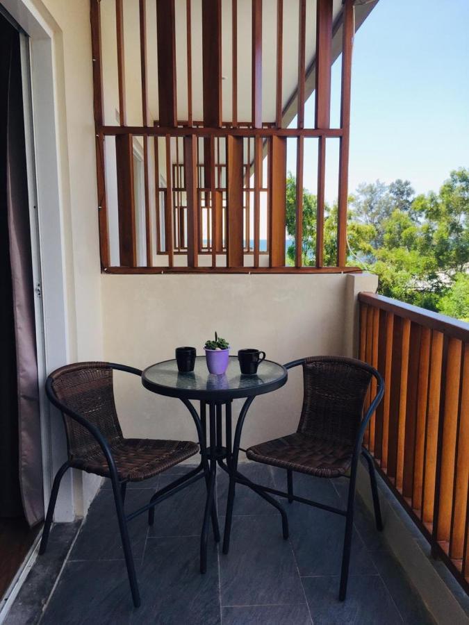 Tanjungbinga Quins Style Resort Belitung מראה חיצוני תמונה